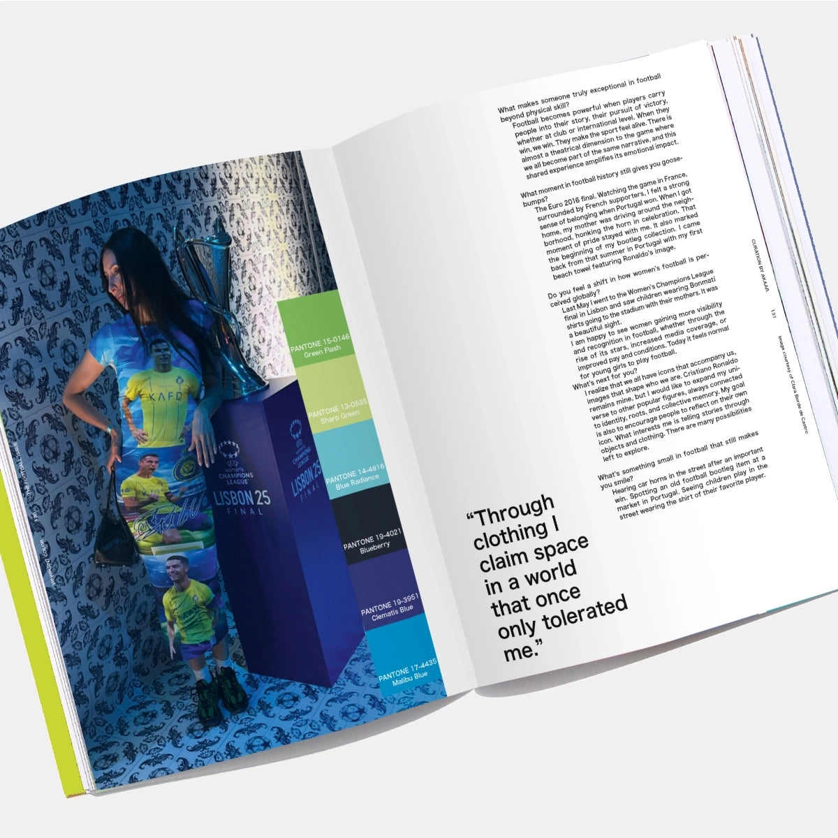 VIEWPOINT COLOUR Issue 19 - FOOTBALL